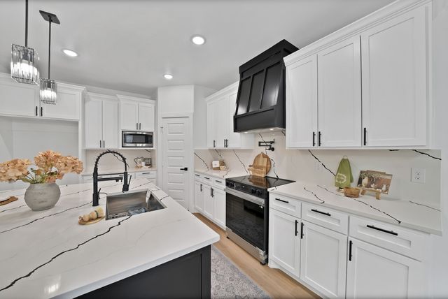 805 Tierney Road, Fort Worth, TX 76112