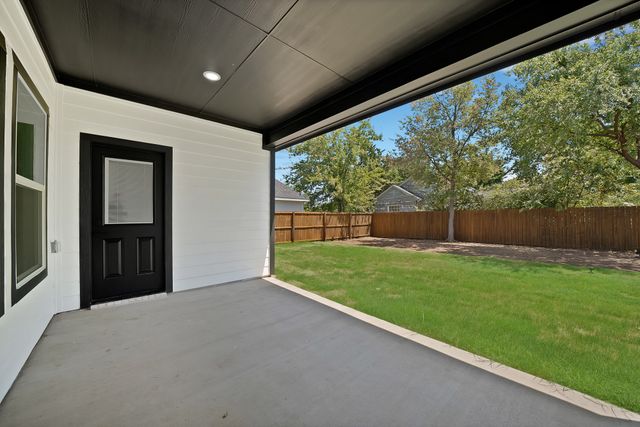 805 Tierney Road, Fort Worth, TX 76112