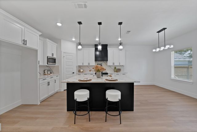 805 Tierney Road, Fort Worth, TX 76112
