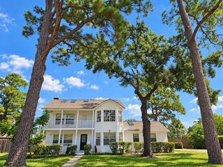 5118 Burt Street, Houston, TX 77018