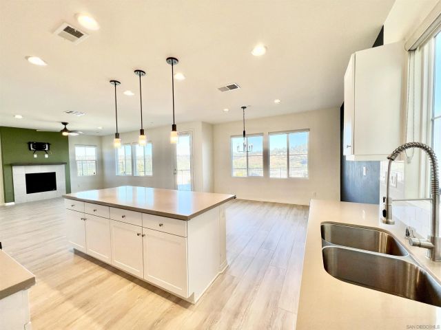 7260 Wembley, San Diego, CA 92120