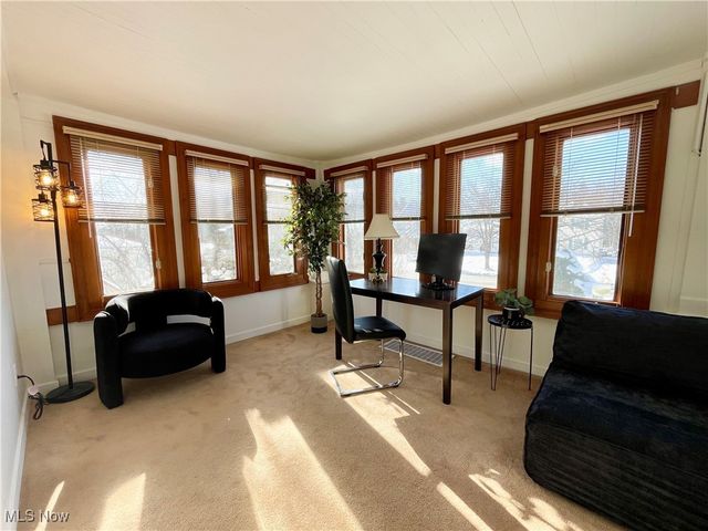 250 Center Road, Bedford, OH 44146