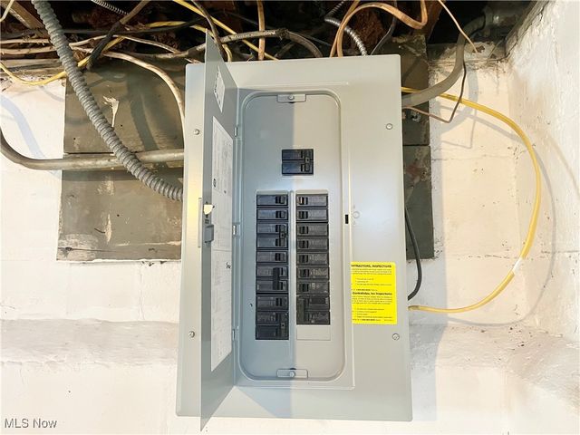 250 Center Road, Bedford, OH 44146