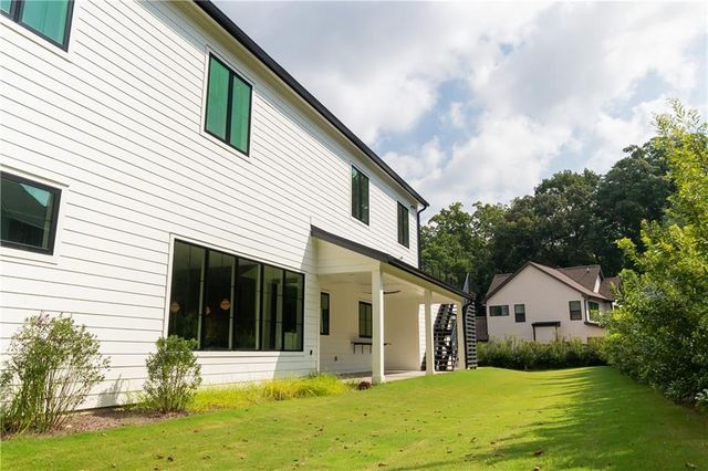 2650 Roswell Road, Marietta, GA 30062