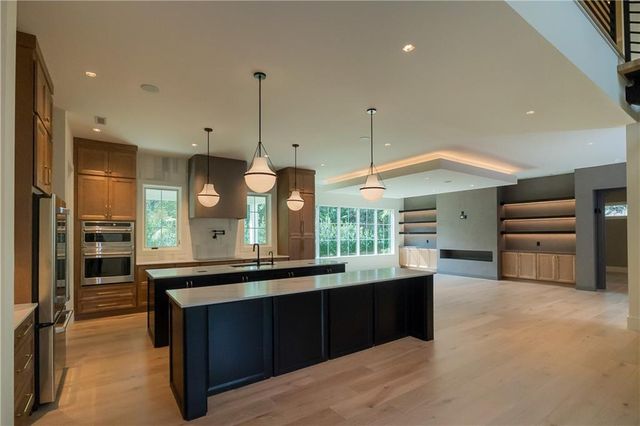 2650 Roswell Road, Marietta, GA 30062