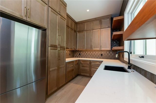 2650 Roswell Road, Marietta, GA 30062