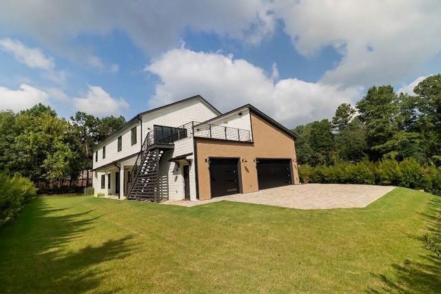 2650 Roswell Road, Marietta, GA 30062