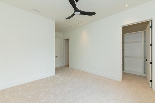 2650 Roswell Road, Marietta, GA 30062