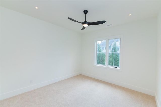 2650 Roswell Road, Marietta, GA 30062