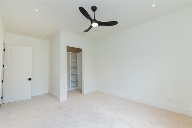 2650 Roswell Road, Marietta, GA 30062