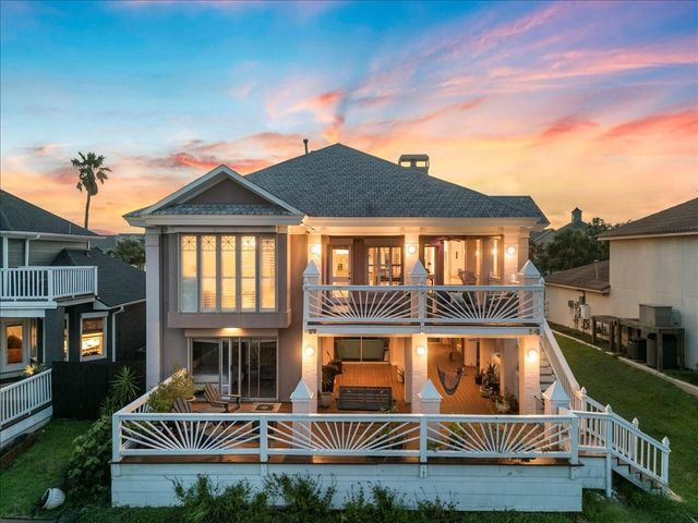 123 Port Street, San Leon, TX 77539