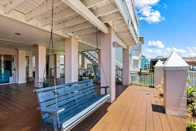 123 Port Street, San Leon, TX 77539