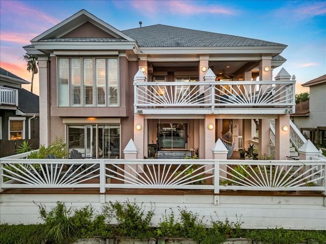 123 Port Street, San Leon, TX 77539