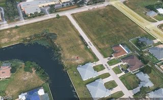 500 SW 8th PL, Cape Coral, FL 33991