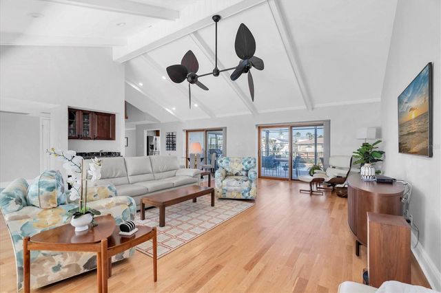 4935 62ND AVENUE S, St Petersburg, FL 33715