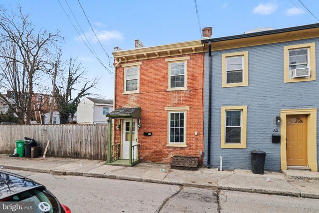 36 KERRS AVE, Carlisle, PA 17013