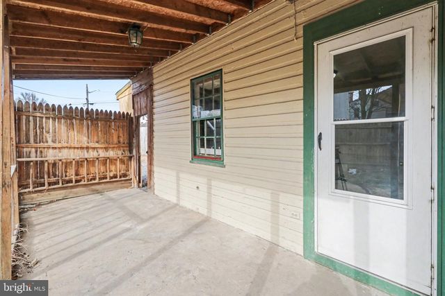 36 KERRS AVE, Carlisle, PA 17013