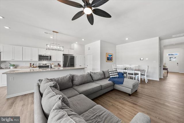 30683 WATERFRONT DR, Millsboro, DE 19966