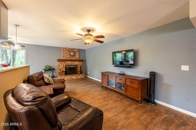 4523 E Voltaire Avenue, Phoenix, AZ 85032