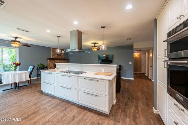 4523 E Voltaire Avenue, Phoenix, AZ 85032