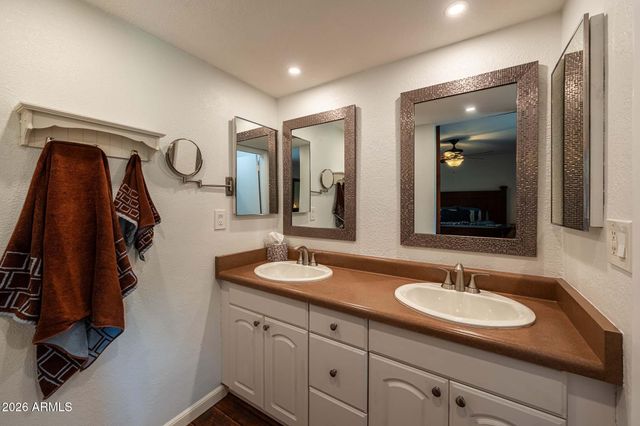 4523 E Voltaire Avenue, Phoenix, AZ 85032