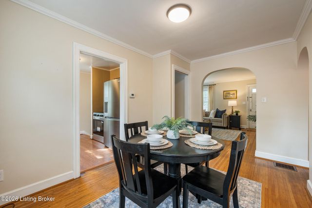 213 Linden Ln, Louisville, KY 40206