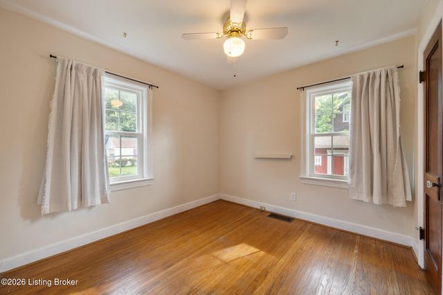 213 Linden Ln, Louisville, KY 40206
