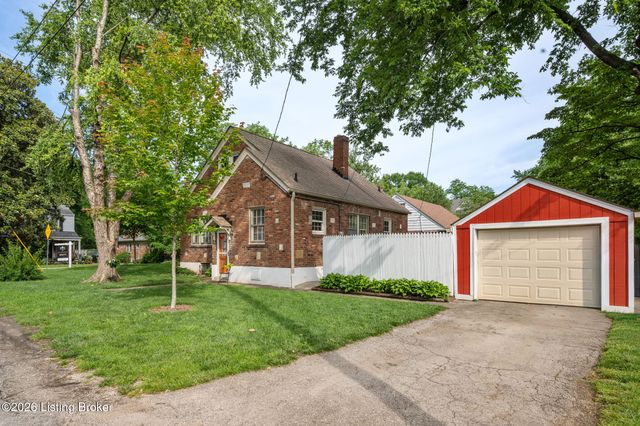 213 Linden Ln, Louisville, KY 40206