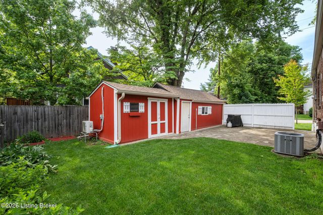 213 Linden Ln, Louisville, KY 40206