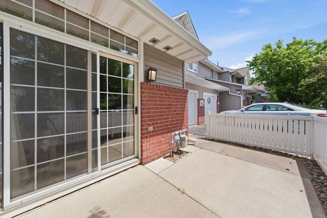 14172 Plymouth Avenue 28, Burnsville, MN 55337