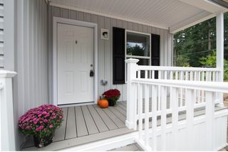9 Cartwright Drive, Londonderry, NH 03053