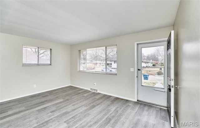 11711 Bridgevale Avenue, St Louis, MO 63138