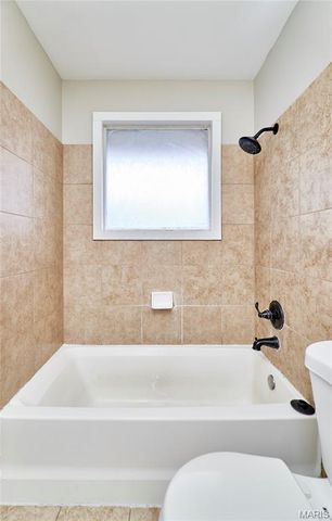 11711 Bridgevale Avenue, St Louis, MO 63138