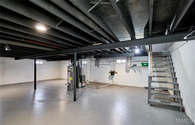 11711 Bridgevale Avenue, St Louis, MO 63138