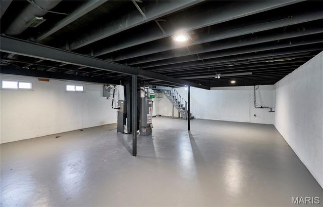 11711 Bridgevale Avenue, St Louis, MO 63138