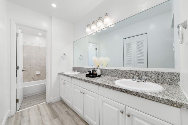 2710 Riverside Drive 201a, Coral Springs, FL 33065