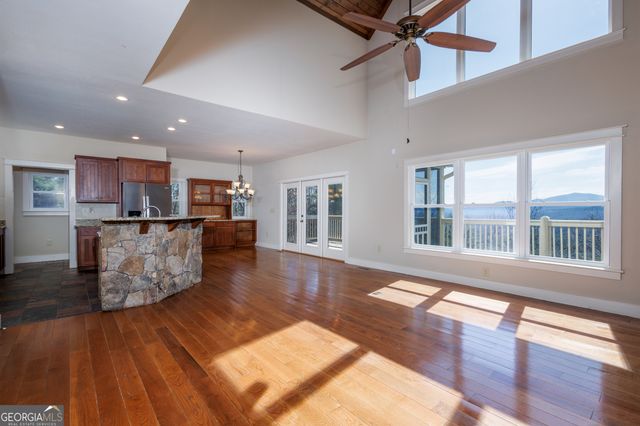 400 Summit Trace, Blairsville, GA 30512