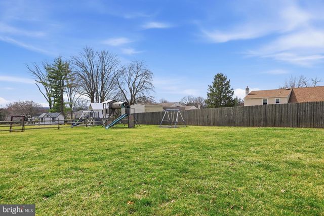 226 ANDREW DR, Newtown, PA 18940