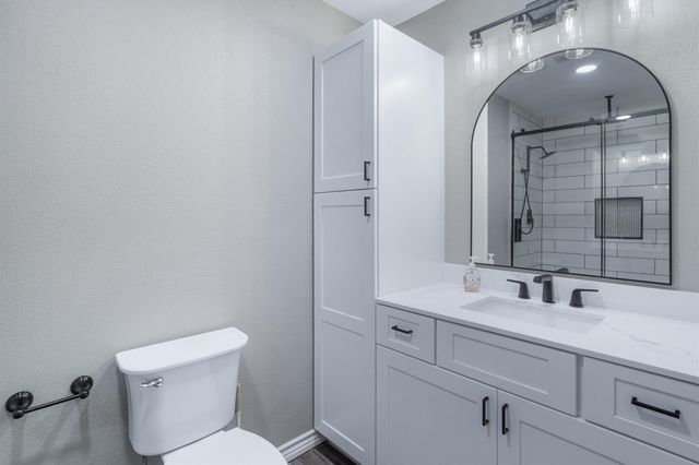 1413 21st Avenue N, Texas City, TX 77590