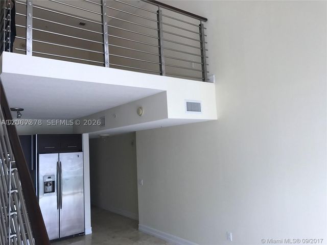41 SE 5th St 1606, Miami, FL 33131
