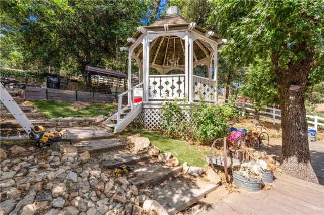 450 N Dart Canyon, Crestline, CA 92325