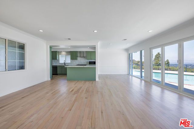 3710 Glenridge Drive, Los Angeles, CA 91423