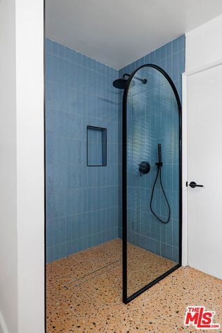3710 Glenridge Drive, Los Angeles, CA 91423