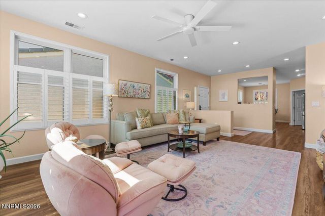 10518 Iron Point Circle, Reno, NV 89521