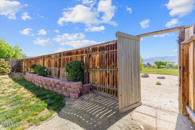 10518 Iron Point Circle, Reno, NV 89521