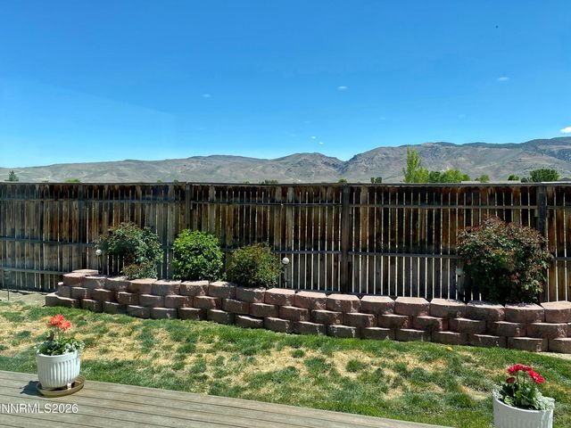 10518 Iron Point Circle, Reno, NV 89521