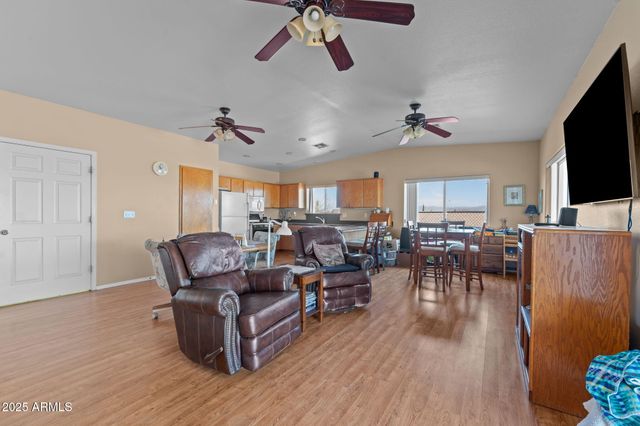 823 YAQUI Drive, Wickenburg, AZ 85390