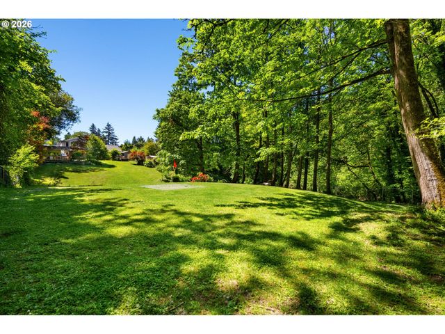 9511 Se TENINO Ct, Portland, OR 97266