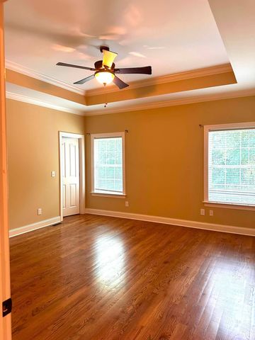 1826 Preservation Dr, NE, Cleveland, TN 37323