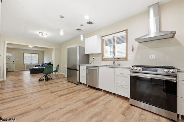 64 Conover Ave, Nutley Twp., NJ 07110